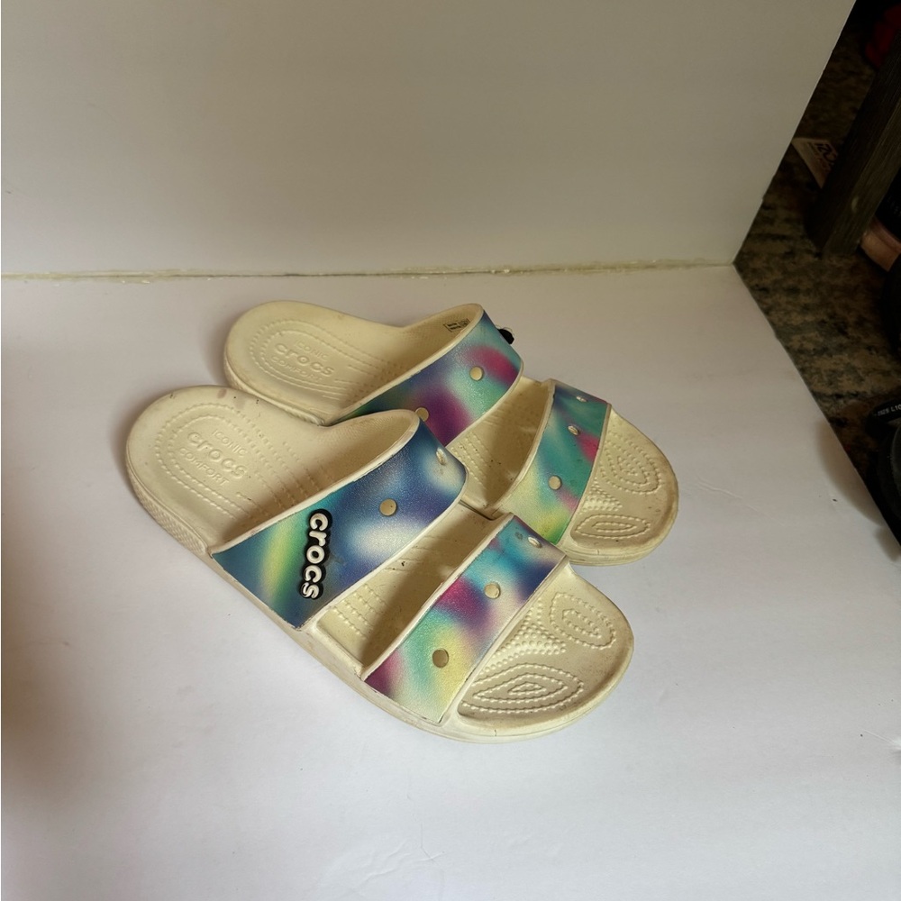 Crocs Tie Dye Two Straps Slide Sandals Mens size 7 or Women’s size 10